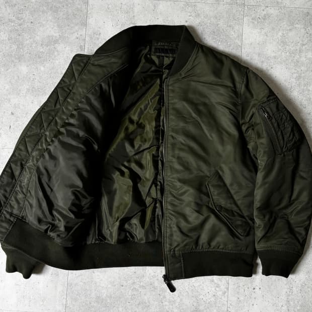 유니클로 항공점퍼 블루종 점퍼 카키