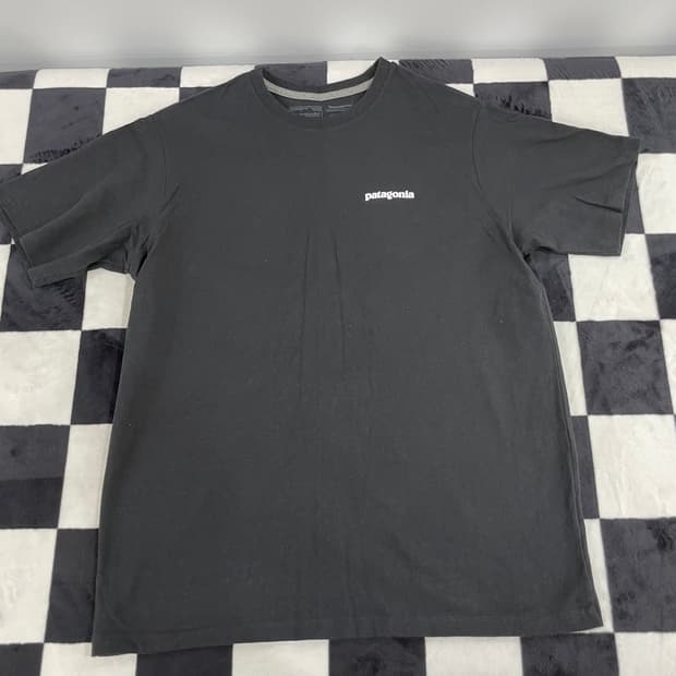 파타고니아 p-6 반팔 티셔츠 (M)