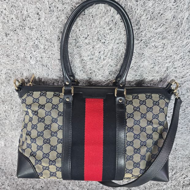 구찌 GG 캔버스 삼선 숄더백 