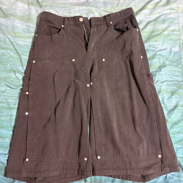 노메뉴얼 버뮤다팬츠