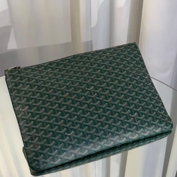 고야드 세나 클러치 GM 그린 스페셜 컬러