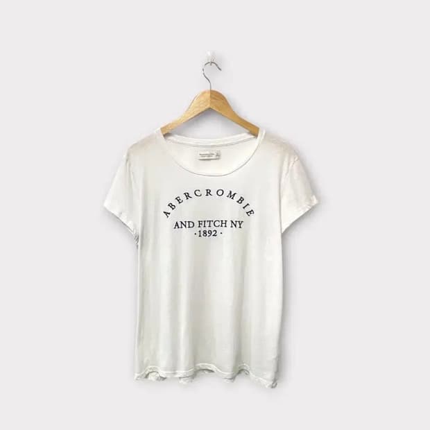 아베크롬비 앤 피치 스펠 로고 빈티지 티셔츠 L-XL