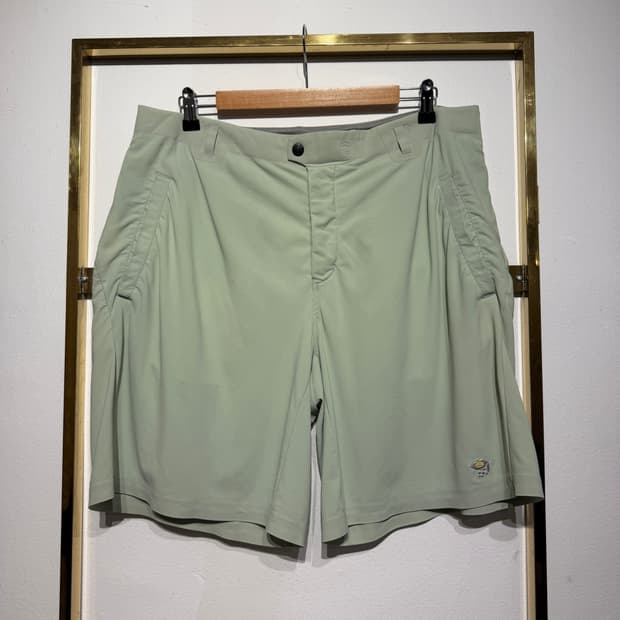 Mountain Hardwear 아웃도어 기능성 반바지 L