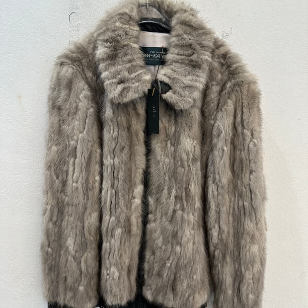 Kum-kang mink fur jacket