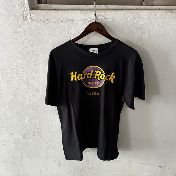 Hard Rock Hotel Tulsa 로고 티셔츠