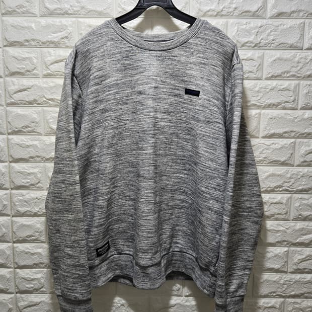 디스커버리 스몰로고 기모 맨투맨 크루넥 티셔츠 105