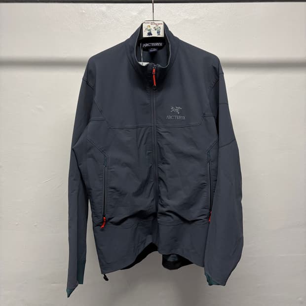 아크테릭스 감마LT 소프트 자켓
