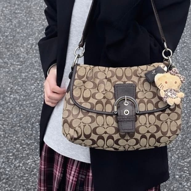 2000s coach 코치 시그니처 브라운 자카드 숄더백