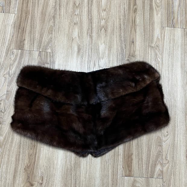 Alaska Mink 밍크 숄