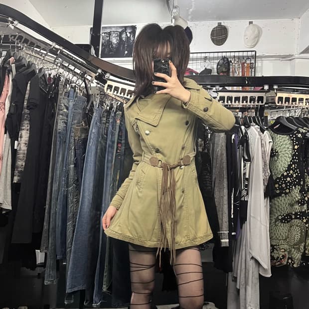 G.O.A 테슬 웨스트 포인트 트렌치 자켓