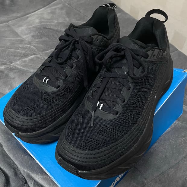 [새상품] 호카오네오네 본디6 41SIZE