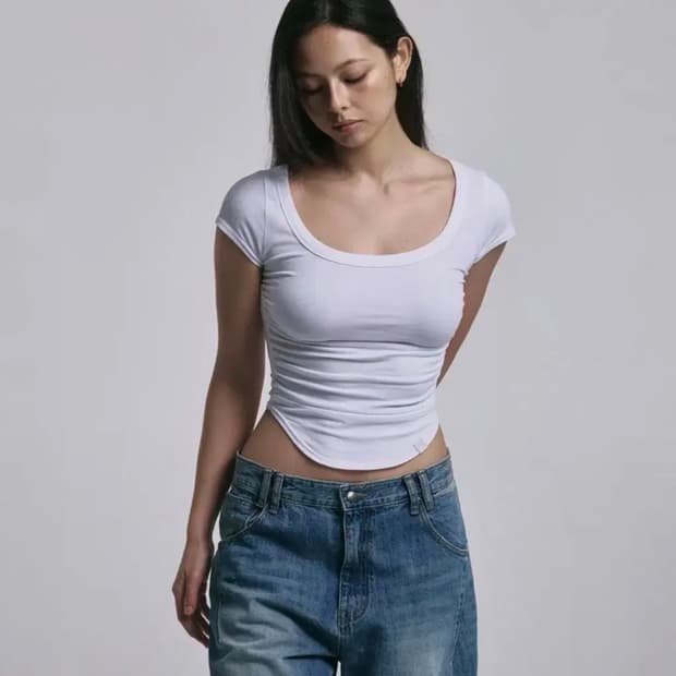 [새상품,무료배송]플리즈노팔로우 25SS 뉴모모탑 반팔 (흰색)