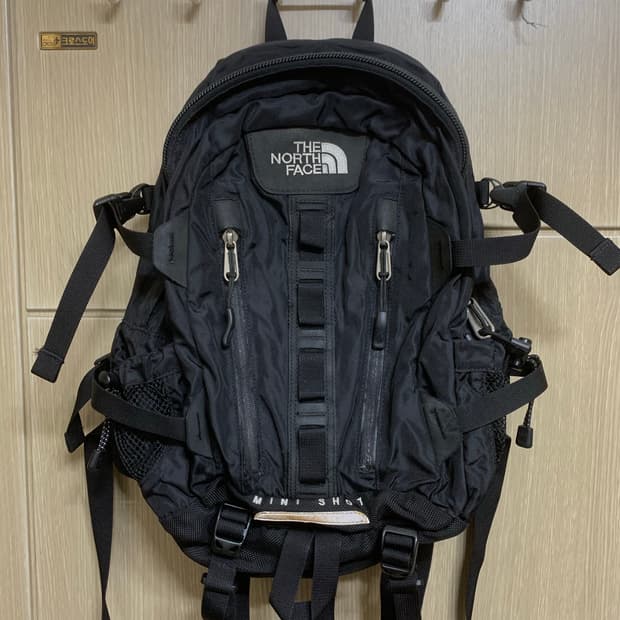 노스페이스 미니샷 블랙 백팩