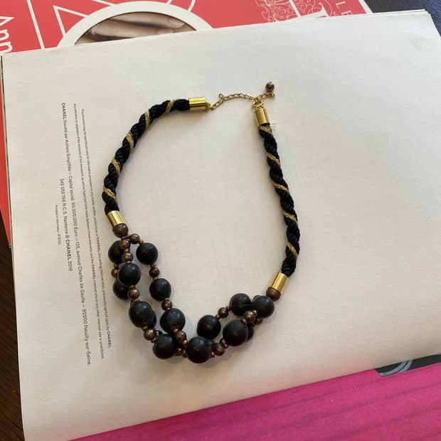 빈티지 블랙 씨드 비즈 볼드 목걸이