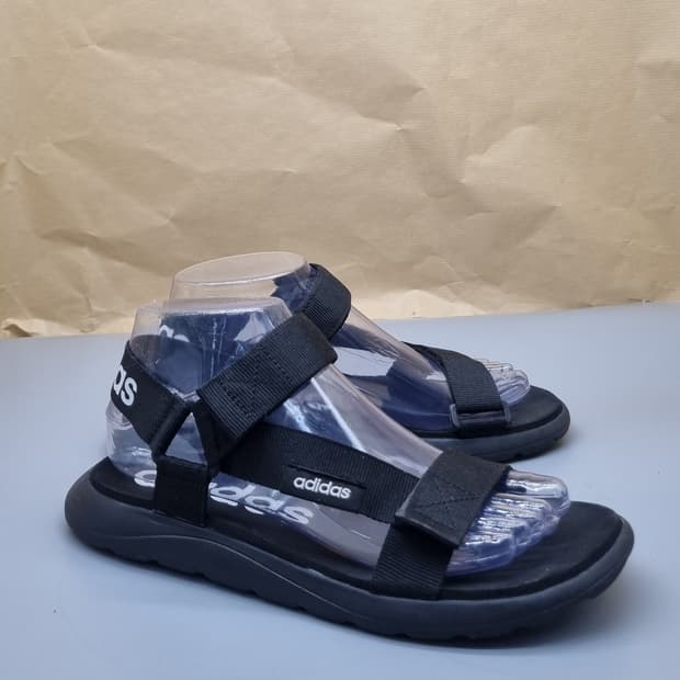 아디다스 컴포트 여성샌들235