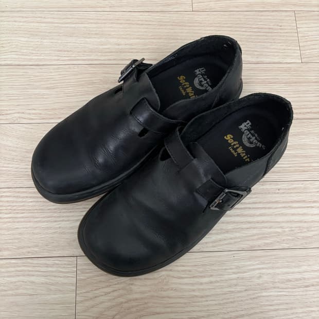 닥터마틴 패트리샤 블랙 uk4