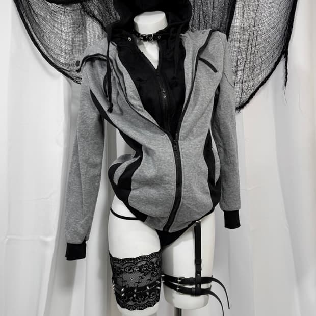 gray detail hood zip up