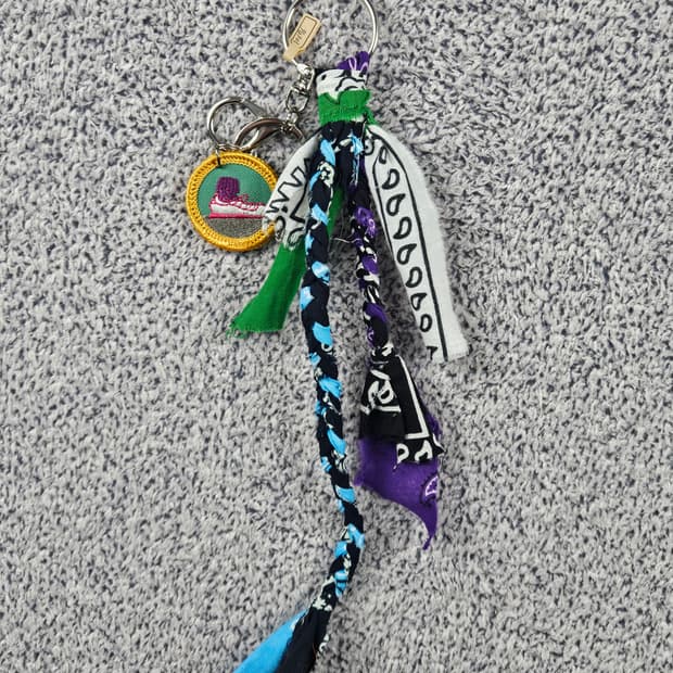 핸드메이드 커스텀 패치 반다나 카라비너 키링 / 10676