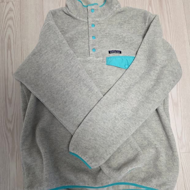 파타고니아 신칠라 라이트웨이트 오트밀/틸그린 우먼 XL
