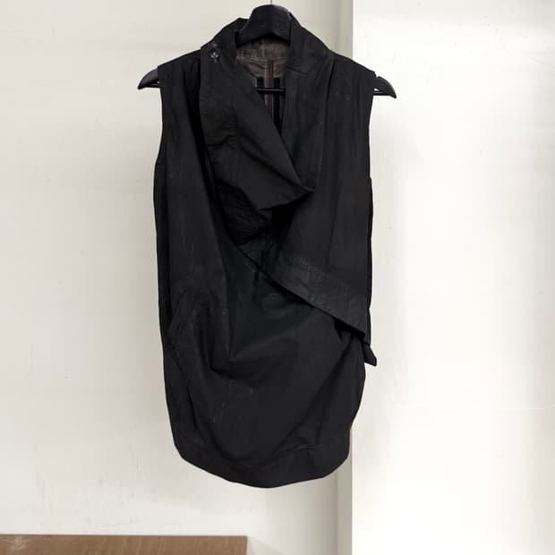 릭 오웬스 다크쉐도우 11ss 블랙 드레이프 베스트