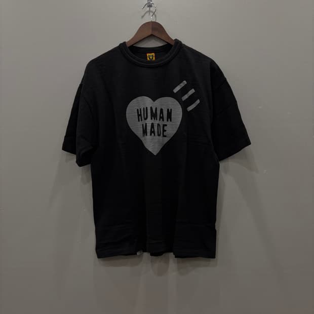 휴먼메이드 하트 로고 반팔티