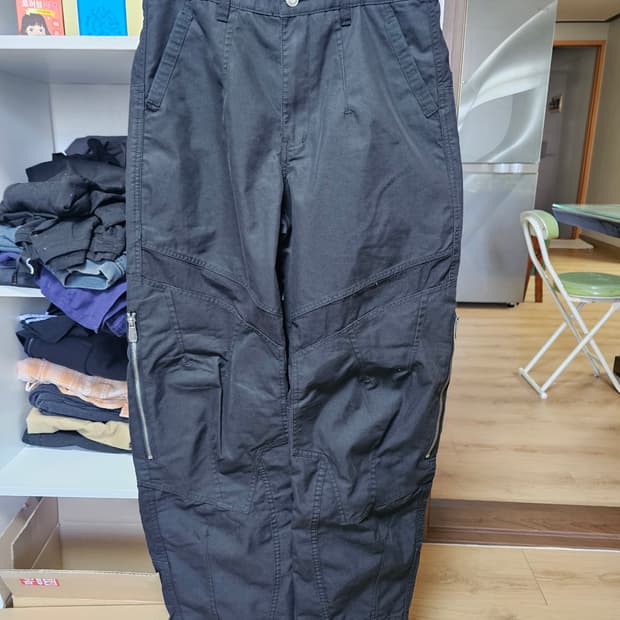 (새상품 그대로)원가 21만 노메뉴얼 카고 팬츠 팔아여 카펜더