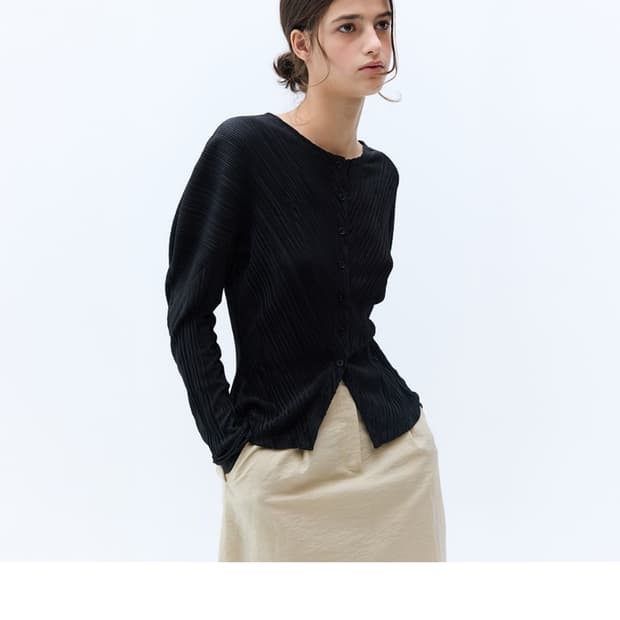 해바이해킴 플리츠 텍스처 가디건 (블랙)