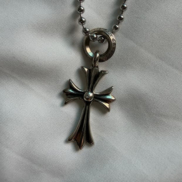 크롬하츠 타이니크로스 펜던트 목걸이