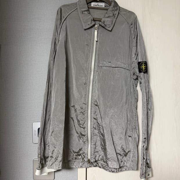 (L)22ss 스톤아일랜드 나일론 메탈 오버셔츠 아이스