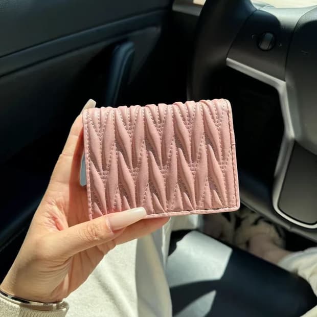 MIUMIU 마텔라세 핸드백 스몰 누드 핑크