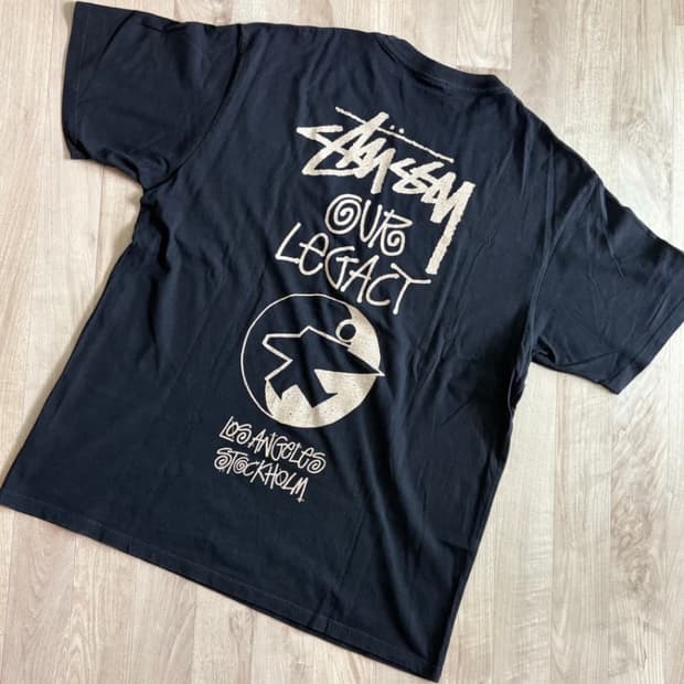 스투시 x 아워레가시 서프맨 피그먼트 다이드 티셔츠 블랙