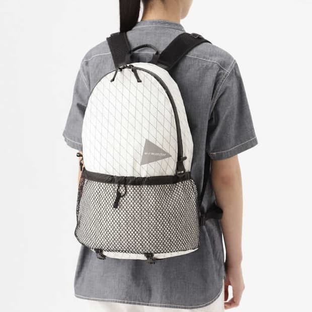 앤드원더 데이팩 20L 오프화이트
