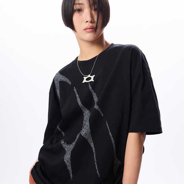 크리틱 반팔티 팝니다