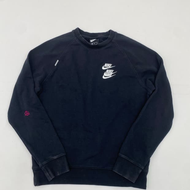 나이키 블랙 맨투맨 티셔츠 (m)