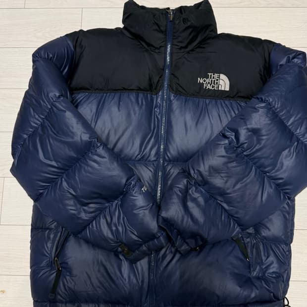 노스페이스 700 골드윈 눕시 패딩 네이비/블랙 