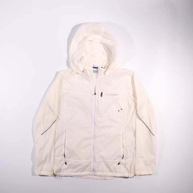 컬럼비아 바람막이 B634
