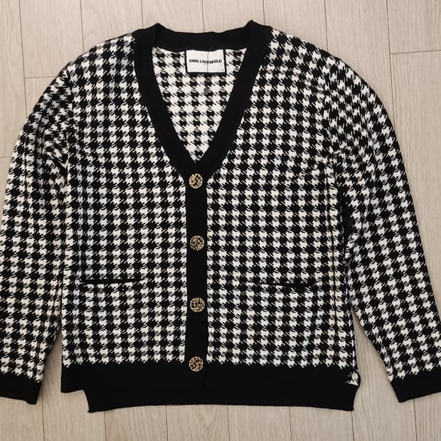 칼 라거펠트 하운드투스 패턴 가디건