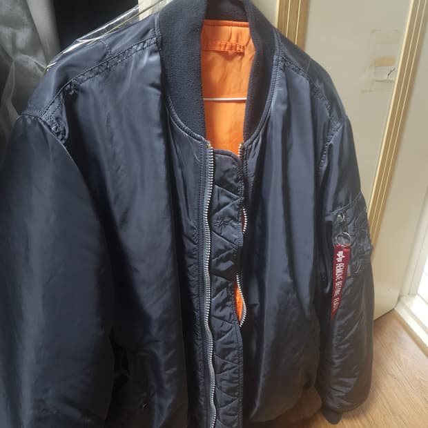 알파인더스트리 건메탈 ma-1