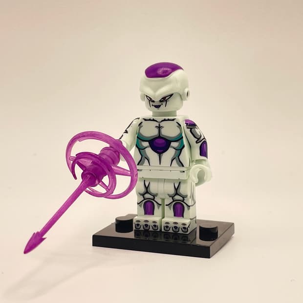 드래곤볼 피규어 프리저(배송비 포함 가격)