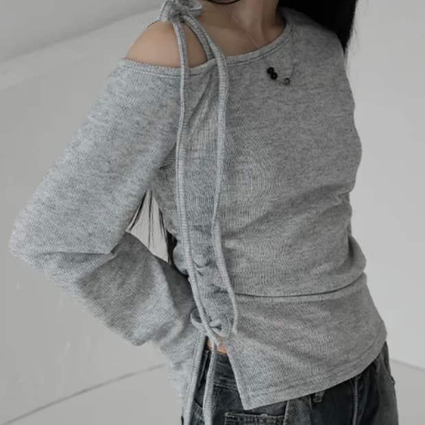 바이너리원 오프숄더 셔링 티셔츠