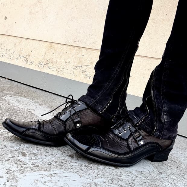 “Red Cover” 00’s V-Kei Mood Black Shoe