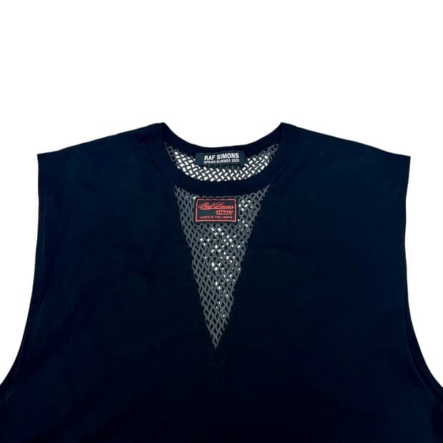 라프시몬스 23SS 탱크탑