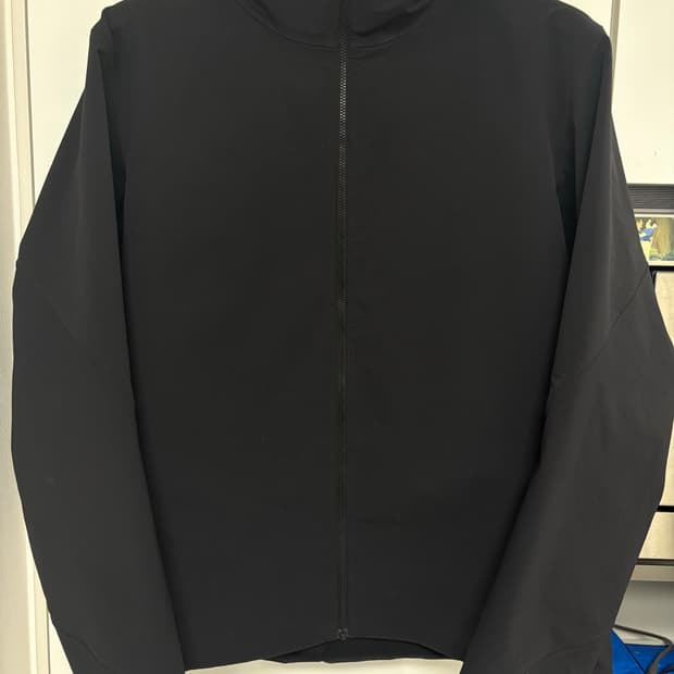 M) 아크테릭스 베일런스 이소곤 MX