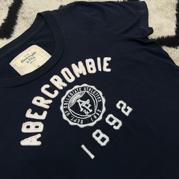 [M]아베크롬비 스펠아웃 반팔/짙은네이비