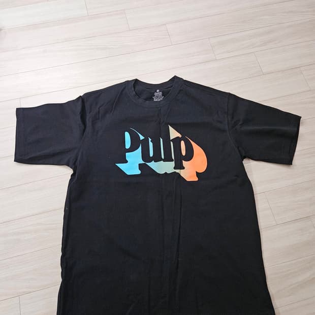 펄프PULP 2025 투어 티셔츠(M) 펜타포트
MD 밴드티