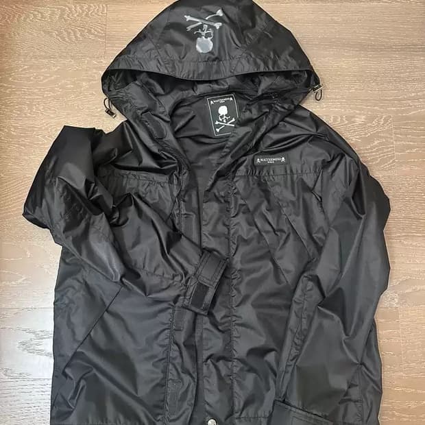 매장가500 판매가250 정품 마스터마인드 월드 윈드브레이커 바람막이XS