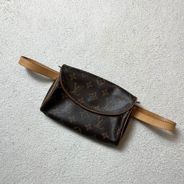 루이비통 우먼스 플로렌틴 힙색 Q1238