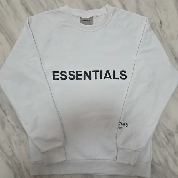피오갓에센셜 공용 크루넥 스웻셔츠