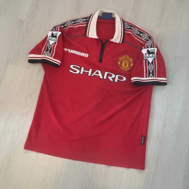 98/00 맨체스터 유나이티드 홈 베컴 유니폼