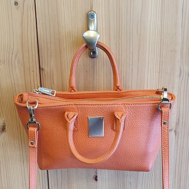 쿠론 재키 미니크로스백 